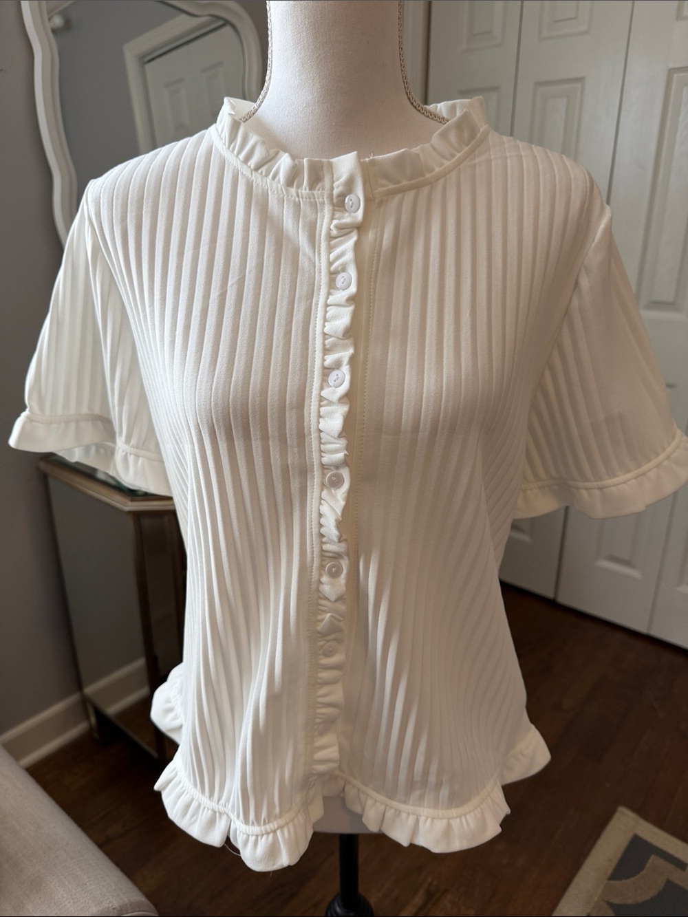 ❤️Marc New York Ruffled Button-Front Top - White Large